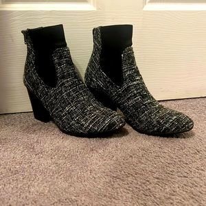 Chunky heel Tweed winter boots